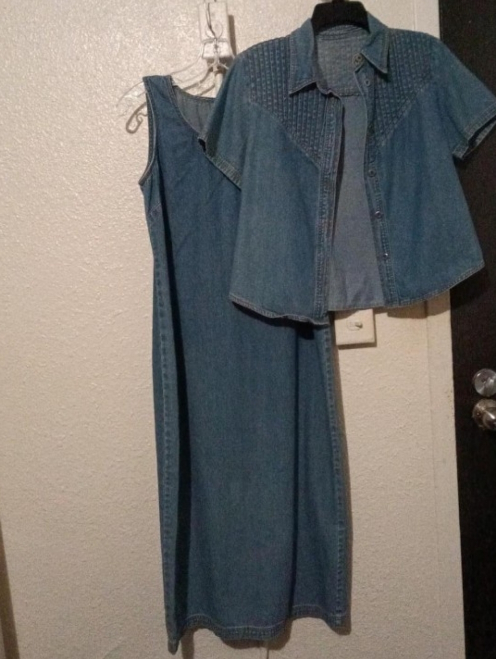 Classic Denim Two-Piece Dress Set in Medium Blue - Picture 7 of 7